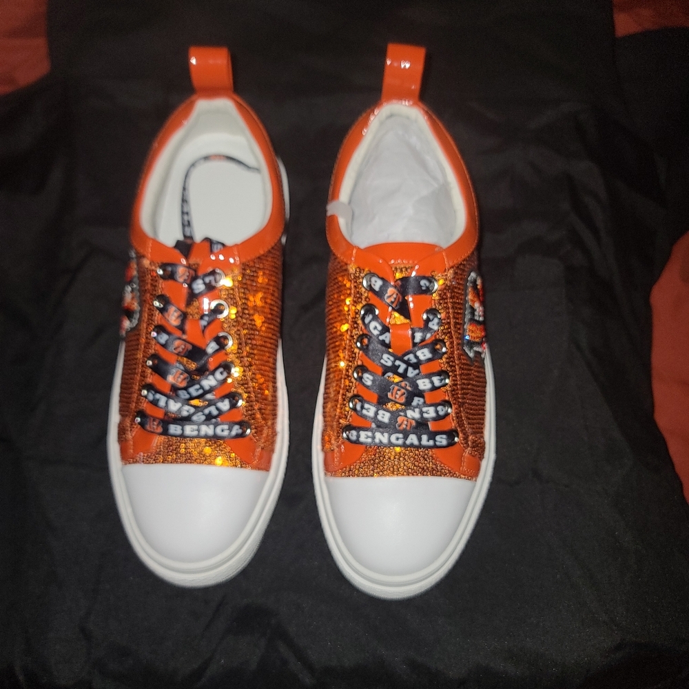 NWOT Women's Sequin Sneakers - Picture 2 of 2